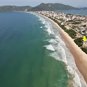https://apto-frente-mar-bombinhas.santa-catarina-brasil.com
