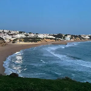 https://fewo-cesar-manrique-albufeira-portugal.hotelaalgarve.com